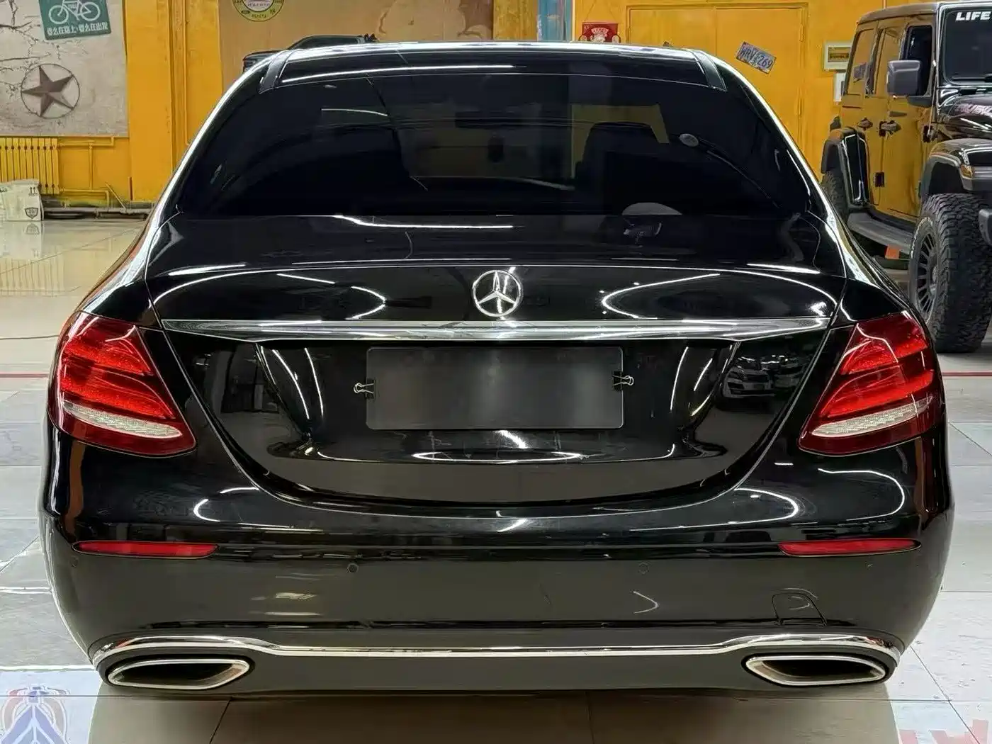 Mercedes-Benz E-Class 2018 E 200 L 4MATIC фото 5