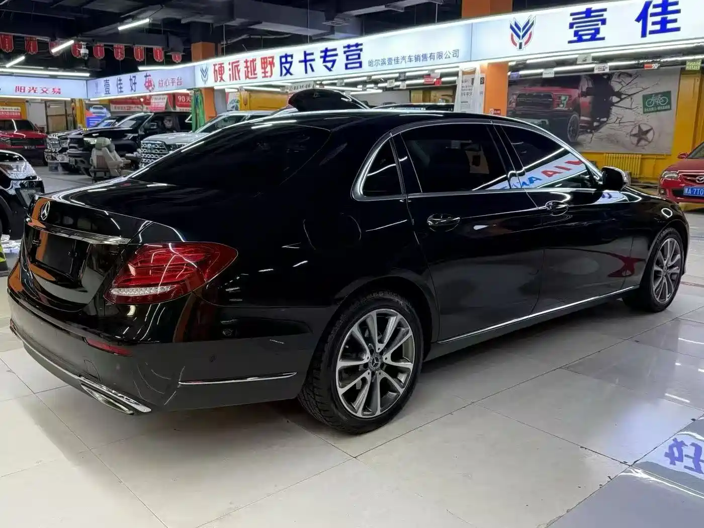 Mercedes-Benz E-Class 2018 E 200 L 4MATIC фото 4
