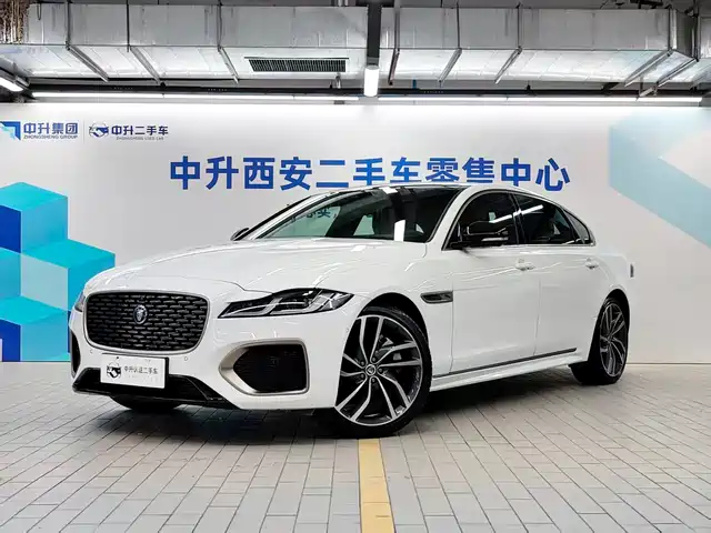 Jaguar XFL 2024 2.0T P300 AWD Flagship Sport Gilded Edition