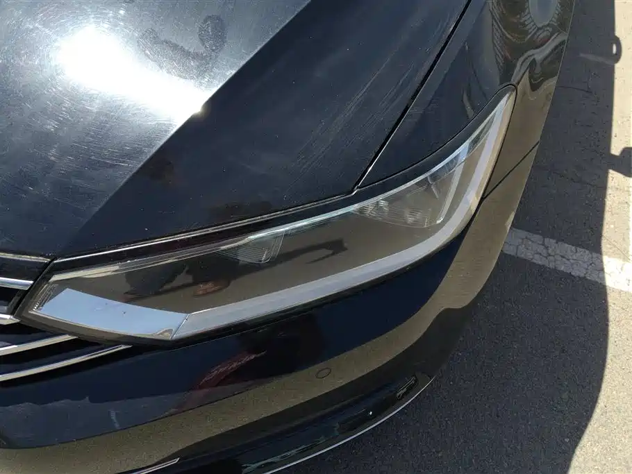 Volkswagen Magotan 2017 330TSI DSG Leading фото 5