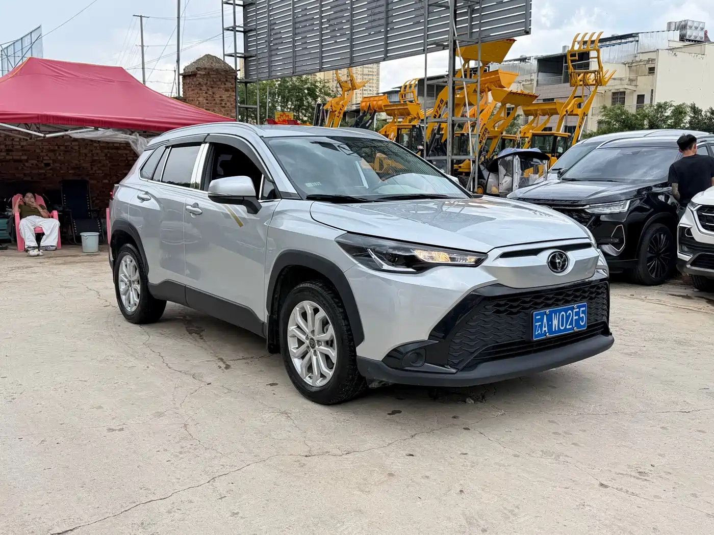 Toyota Frontlander 2022 2.0L CVT Elite фото 3