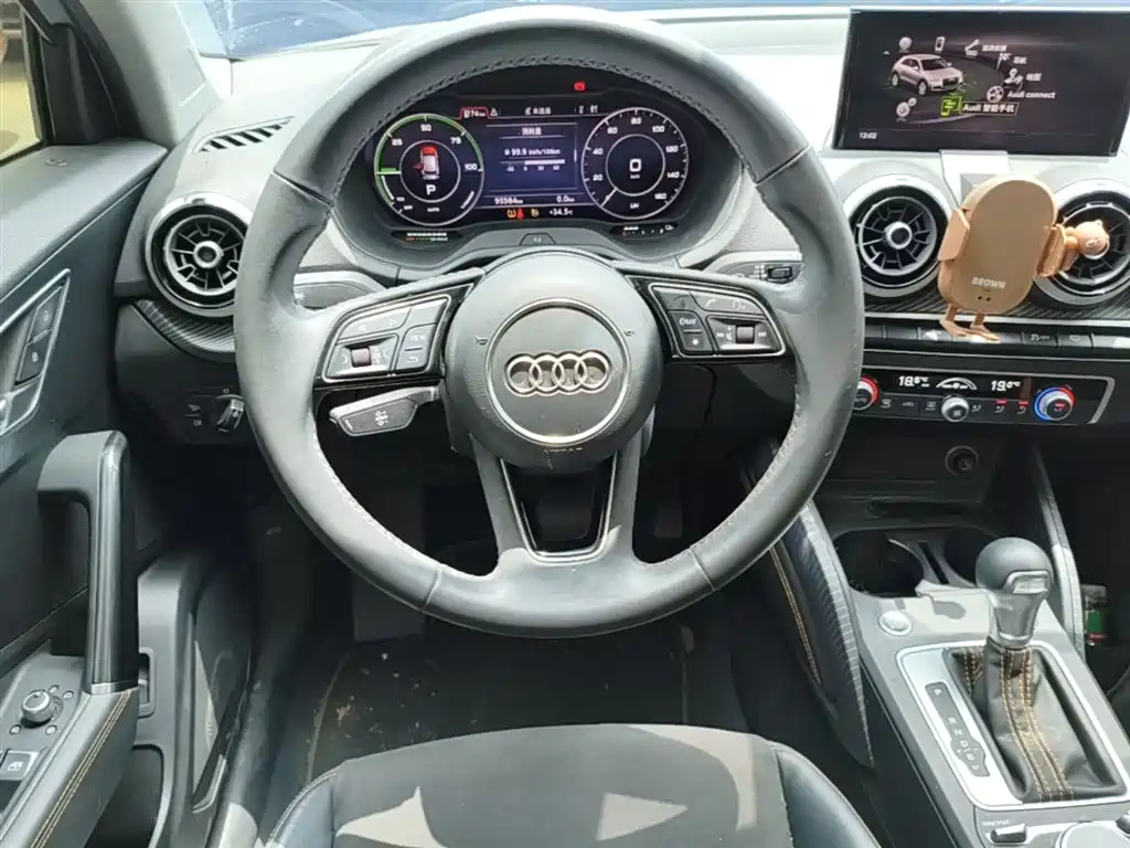 Audi Q2L e-tron 2022 Q2L e-tron Pure Electric Intelligent фото 3