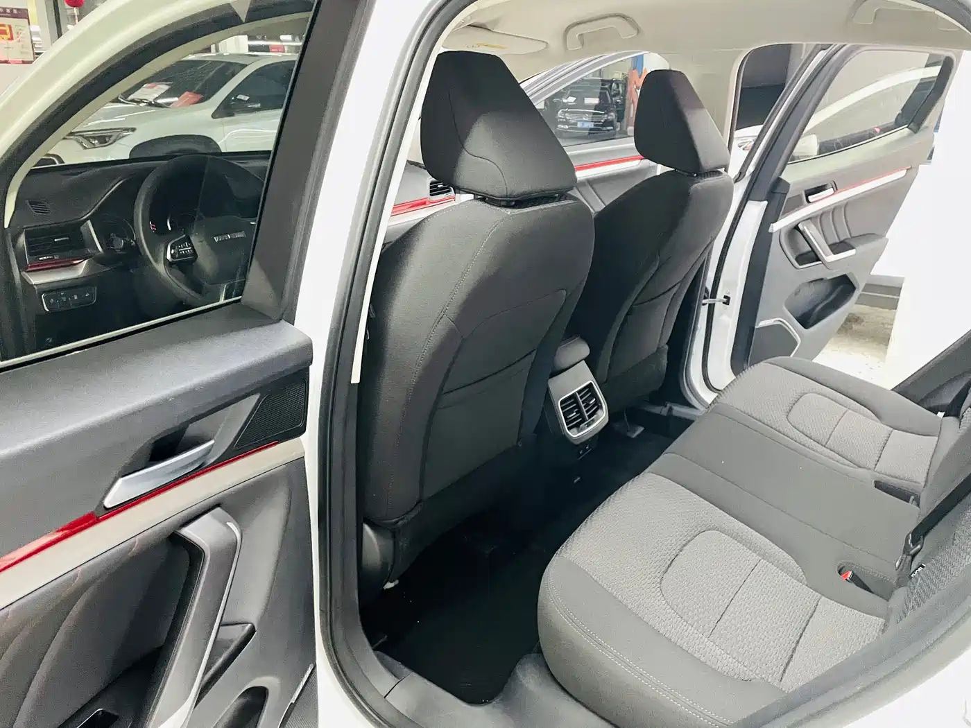 Haval H4 2019 Red Label 1.5GDIT DCT Elite Smart Connect Edition фото 5