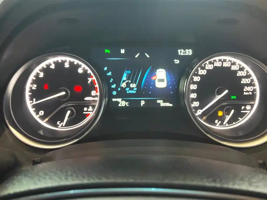 Toyota Camry 2021 2.0G Luxury Edition фото 14