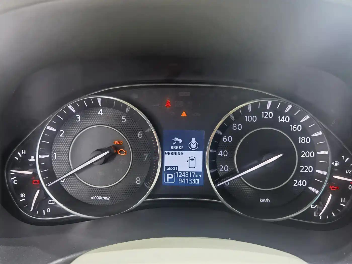 Nissan Patrol 2018 4.0L Flagship фото 10