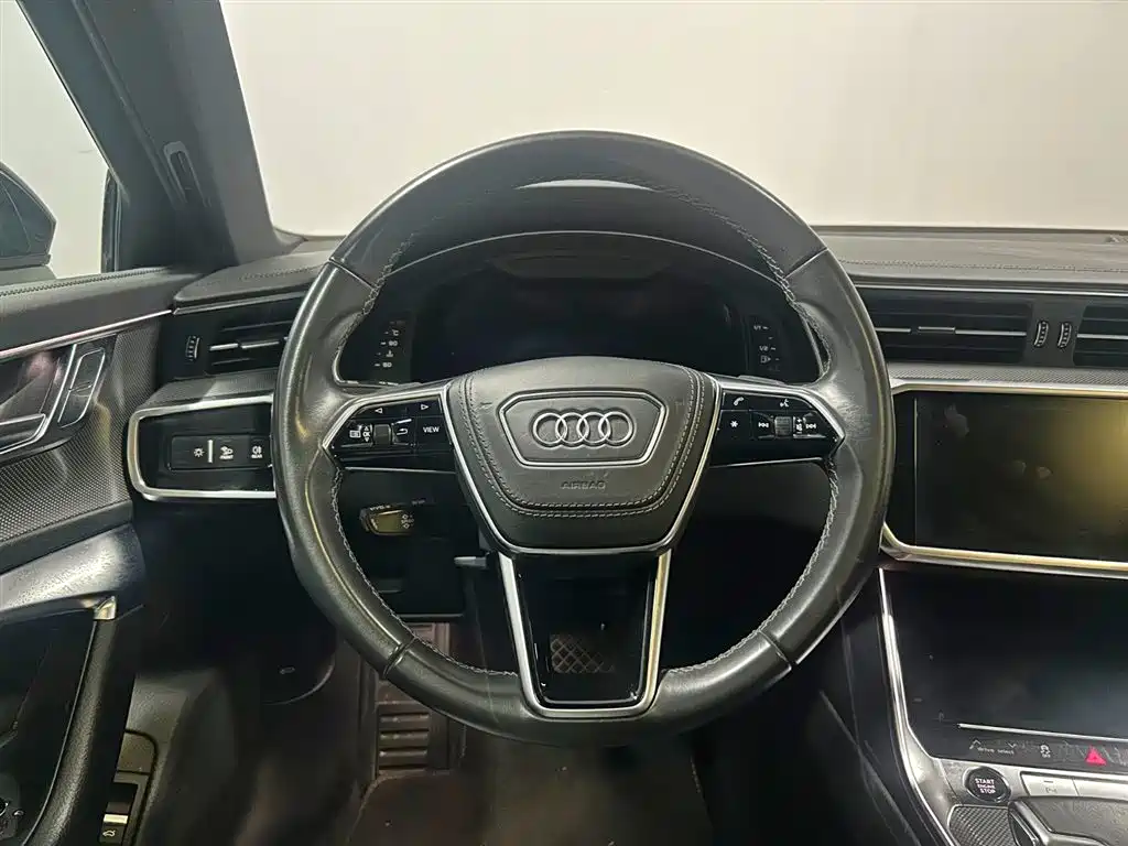 Audi A6L 2023 45 TFSI Premium Selection Dynamic фото 10