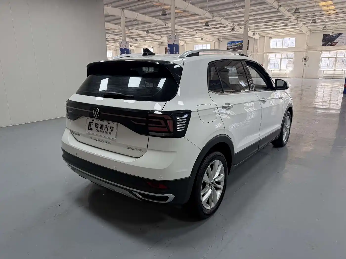 Volkswagen T-Cross 2021 280TSI DSG Comfort Edition фото 4