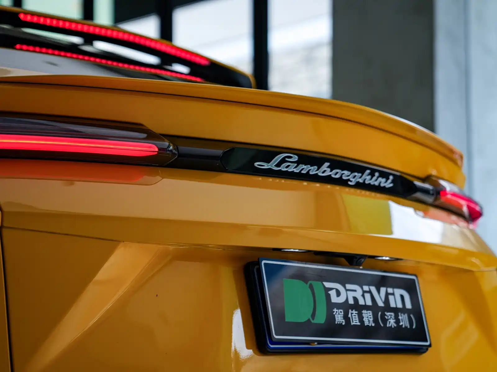 Фото 24 - Lamborghini Urus