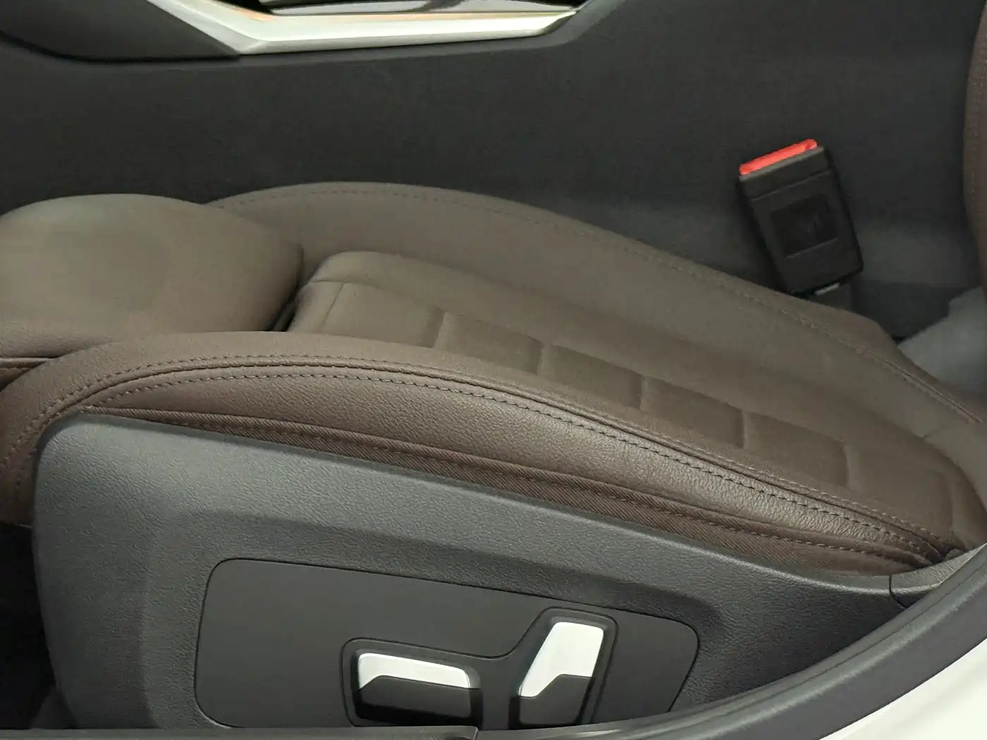 BMW 3 Series 2021 320Li M Sport Package фото 19
