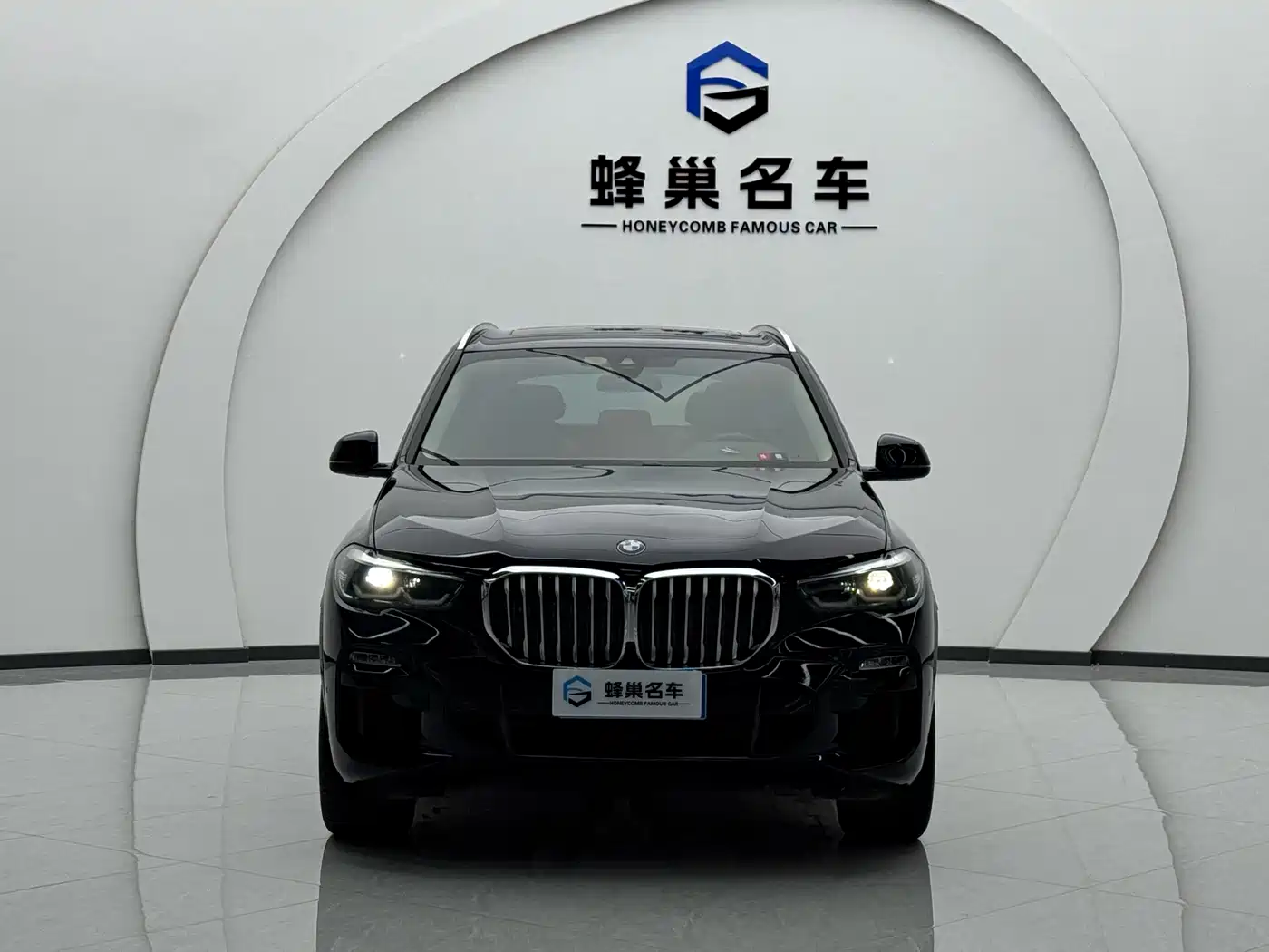 BMW X5 (Import) 2020 xDrive30i M Sport Package фото 2