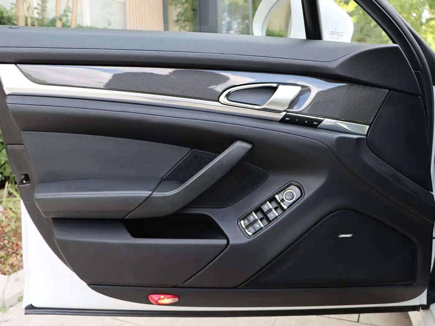 Porsche Panamera 2010 Model Panamera S 4.8L фото 18
