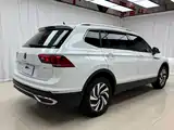 Фото 6 - Volkswagen Tiguan L