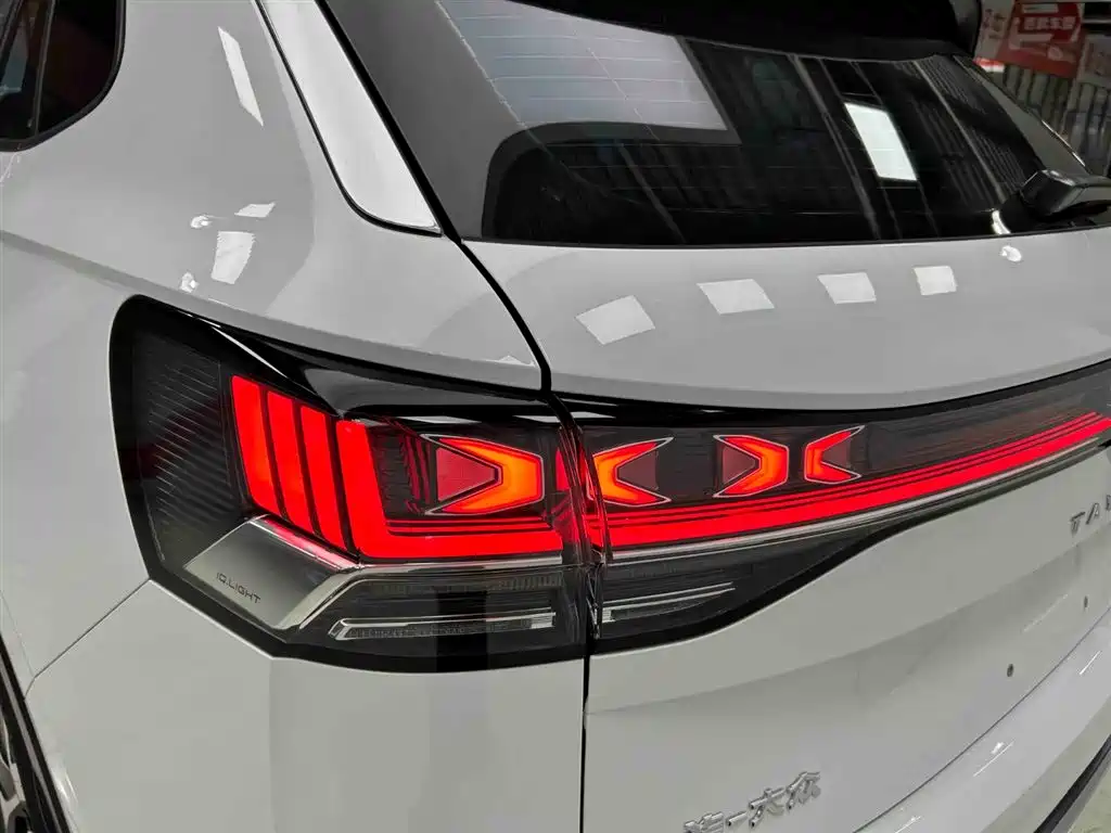 Volkswagen Tayron 2023 280TSI 2WD Luxury Plus Advanced Edition фото 19