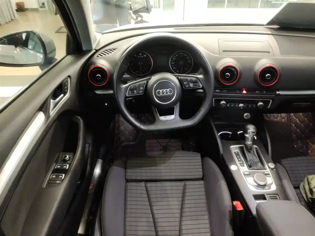 Audi A3 2020 Limousine 35 TFSI Sport China VI фото 17