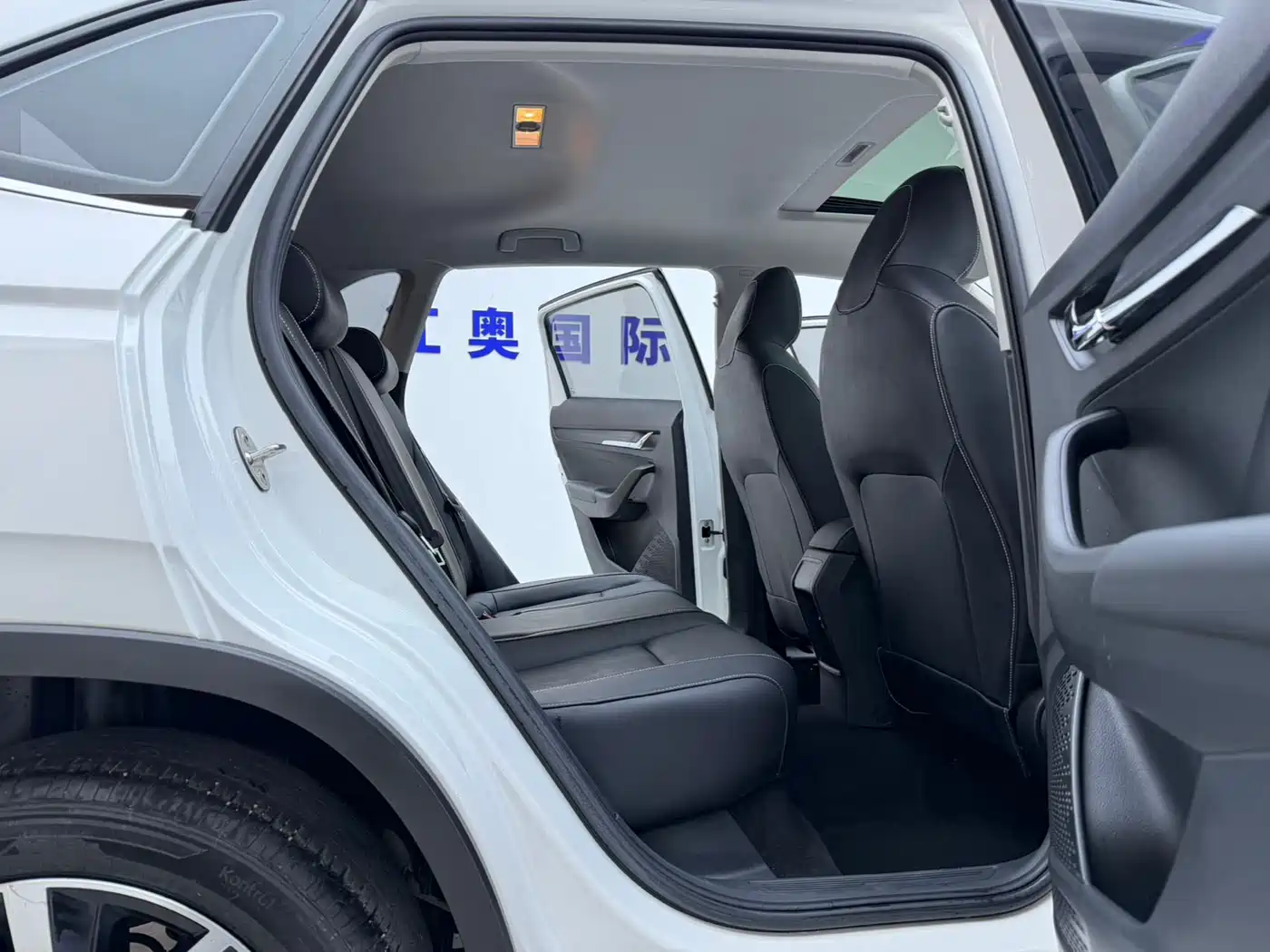 Škoda Kamiq 2022 1.5L Automatic Comfort Edition фото 18