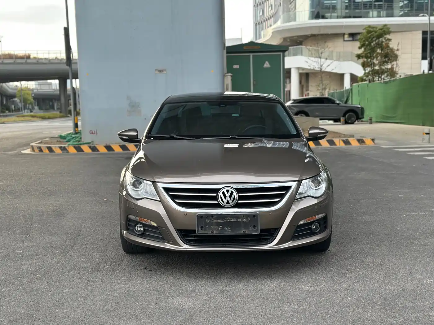 Volkswagen FAW-Volkswagen CC 2012 Model 2.0TSI Luxury фото 2