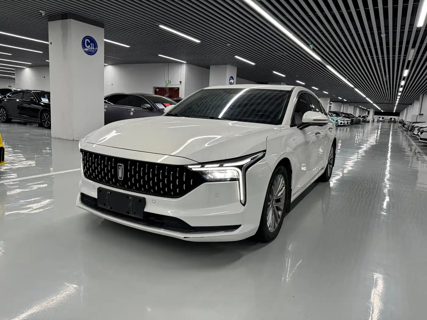 Фото 1 - Besturn B70
