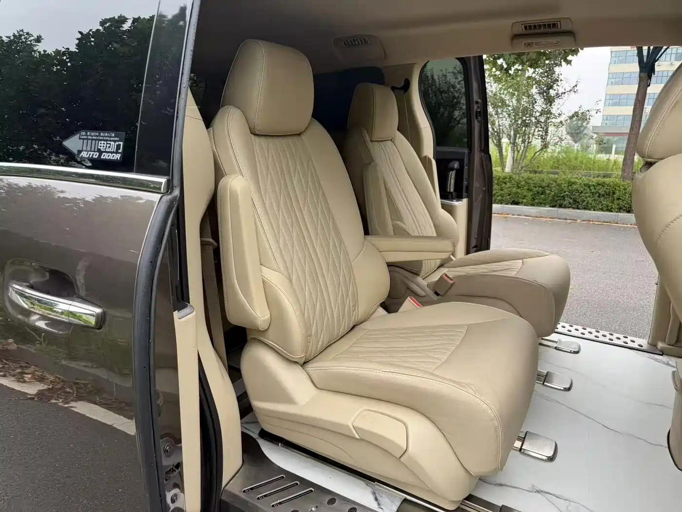 Фото 7 - Buick GL8