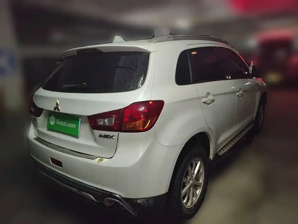 Mitsubishi ASX 2013 1.6L Manual 2WD Standard фото 5