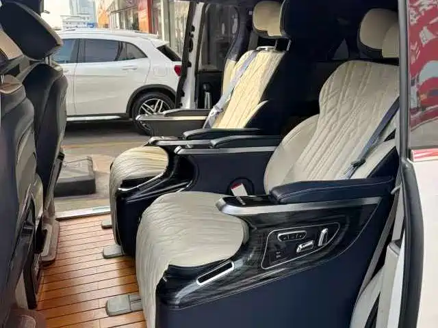 Buick GL8 2021 Land Business Class 652T Comfort фото 5