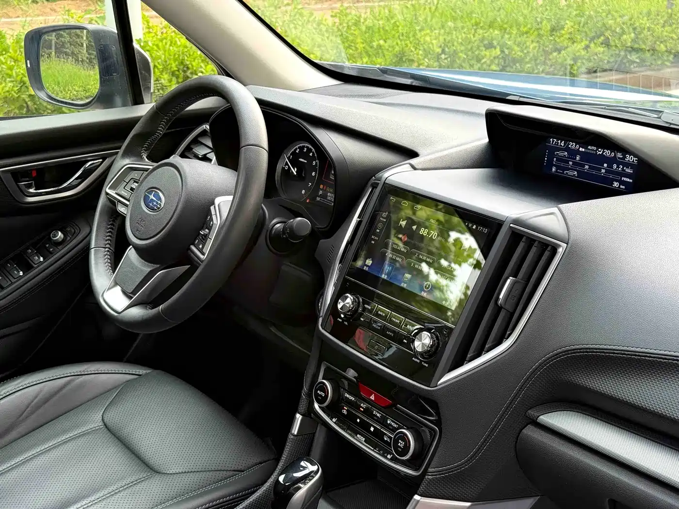 SUBARU FORESTER