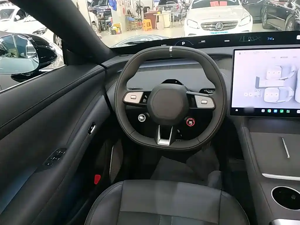 Xiaomi Auto Xiaomi YU7 2025 Extended Range RWD Edition фото 11