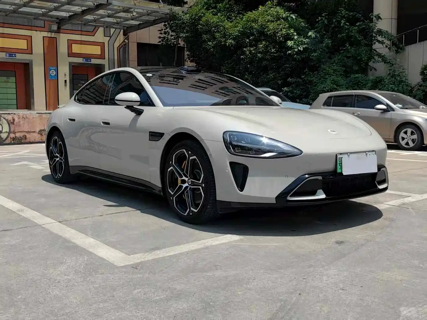 Xiaomi Auto Xiaomi SU7 2024 AWD Extended Range Advanced Smart Driving Max Edition фото 3
