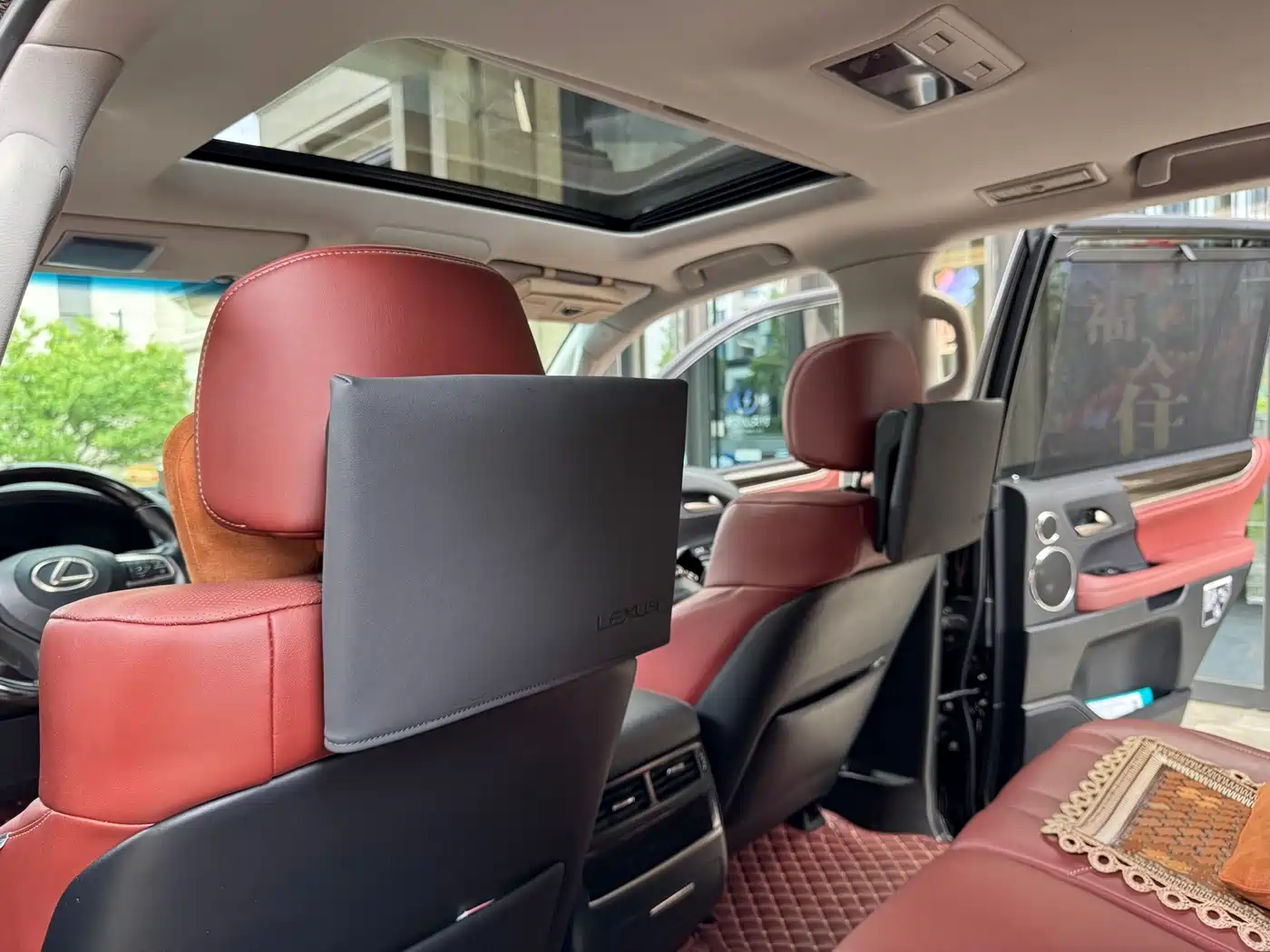 Lexus LX 2019 570 Dynamic Luxury Edition фото 16
