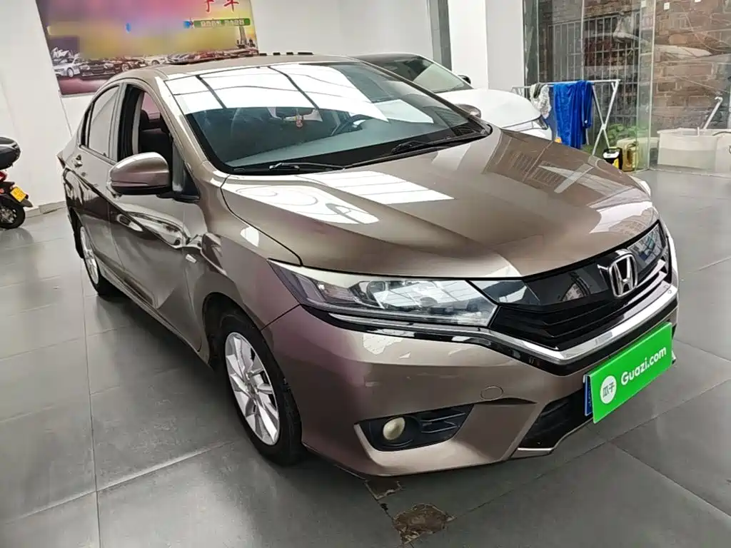 Honda Greiz 2016 2016 1.5L CVT Fashion Edition
