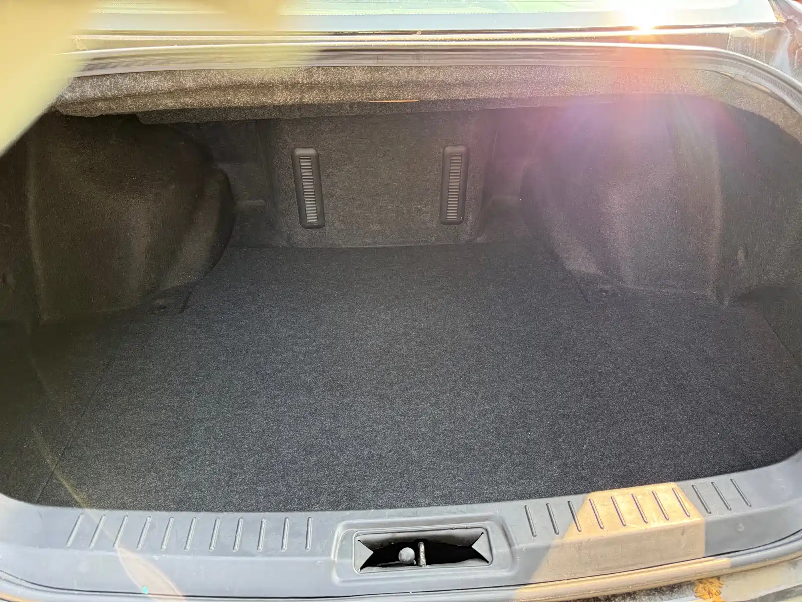 Фото 29 - Hongqi H7