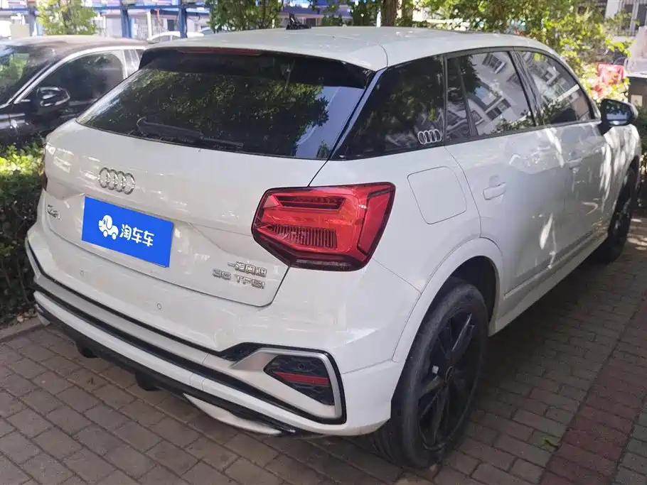 Audi Q2L 2022 35 TFSI Progressive Dynamic фото 3