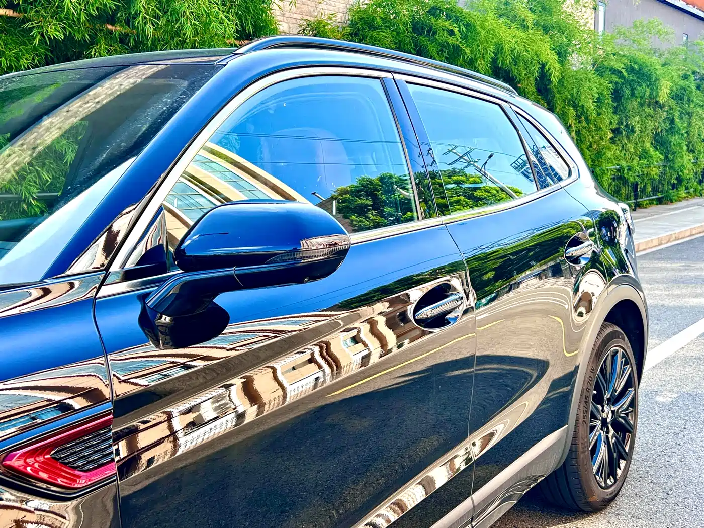 Фото 6 - Hongqi HS5