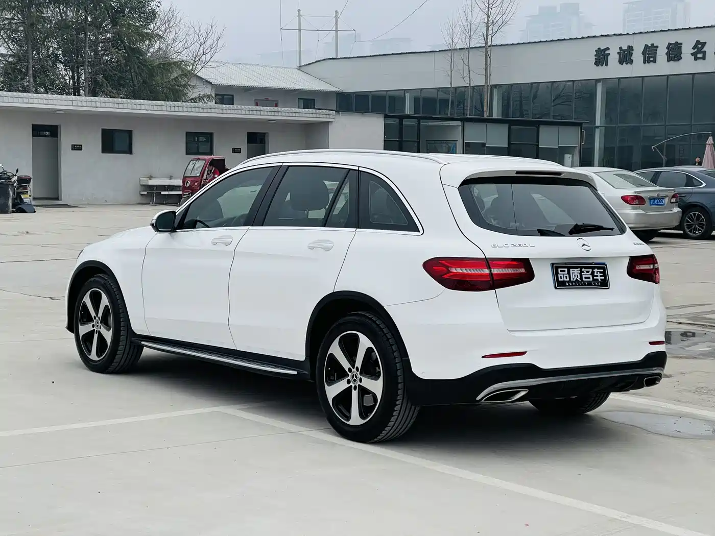 Mercedes-Benz GLC 2019 Facelift GLC 260 L 4MATIC Luxury фото 17