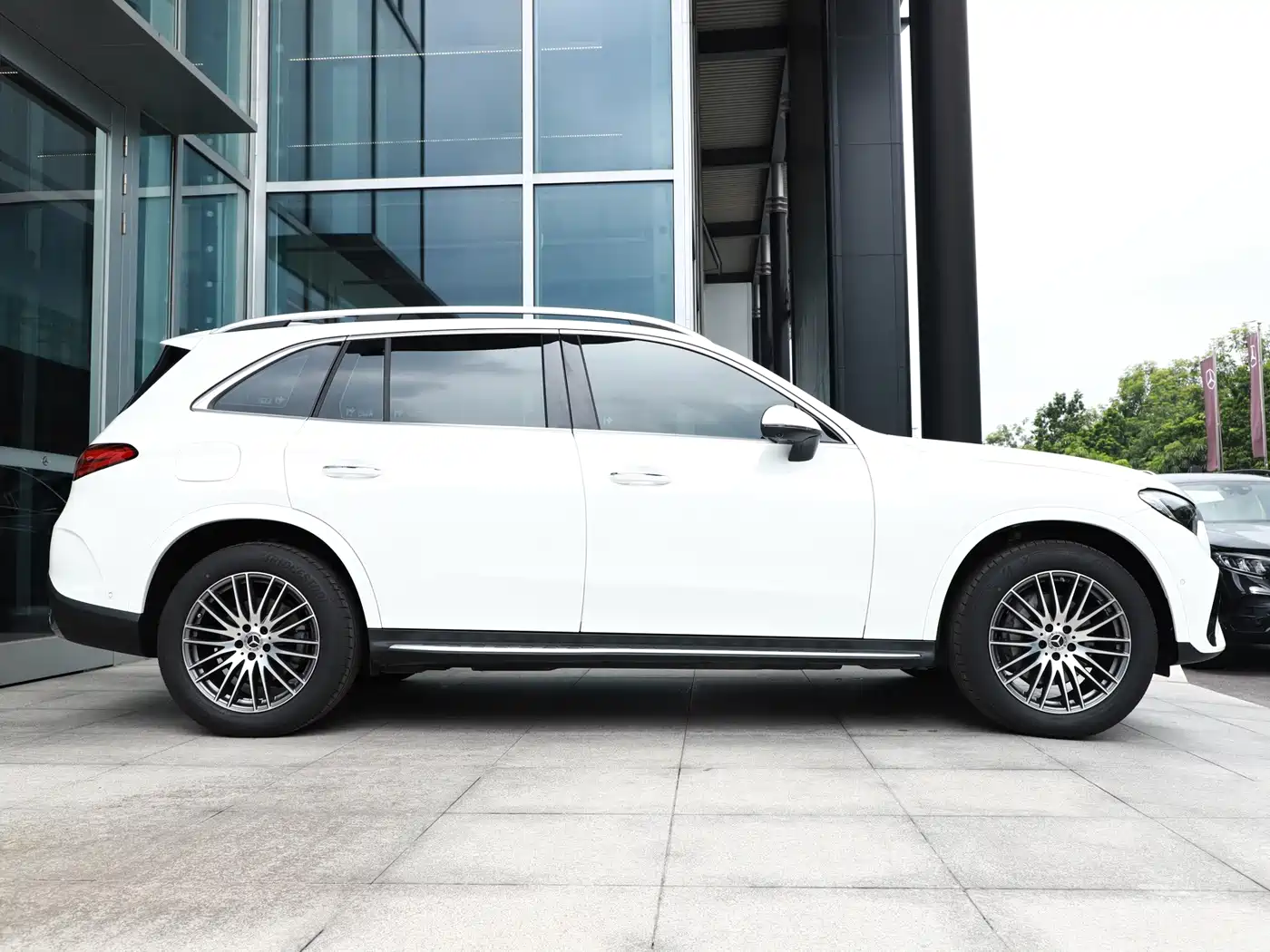 Mercedes-Benz GLC 2026 2026 GLC 300 L 4MATIC Sport 5-Seater