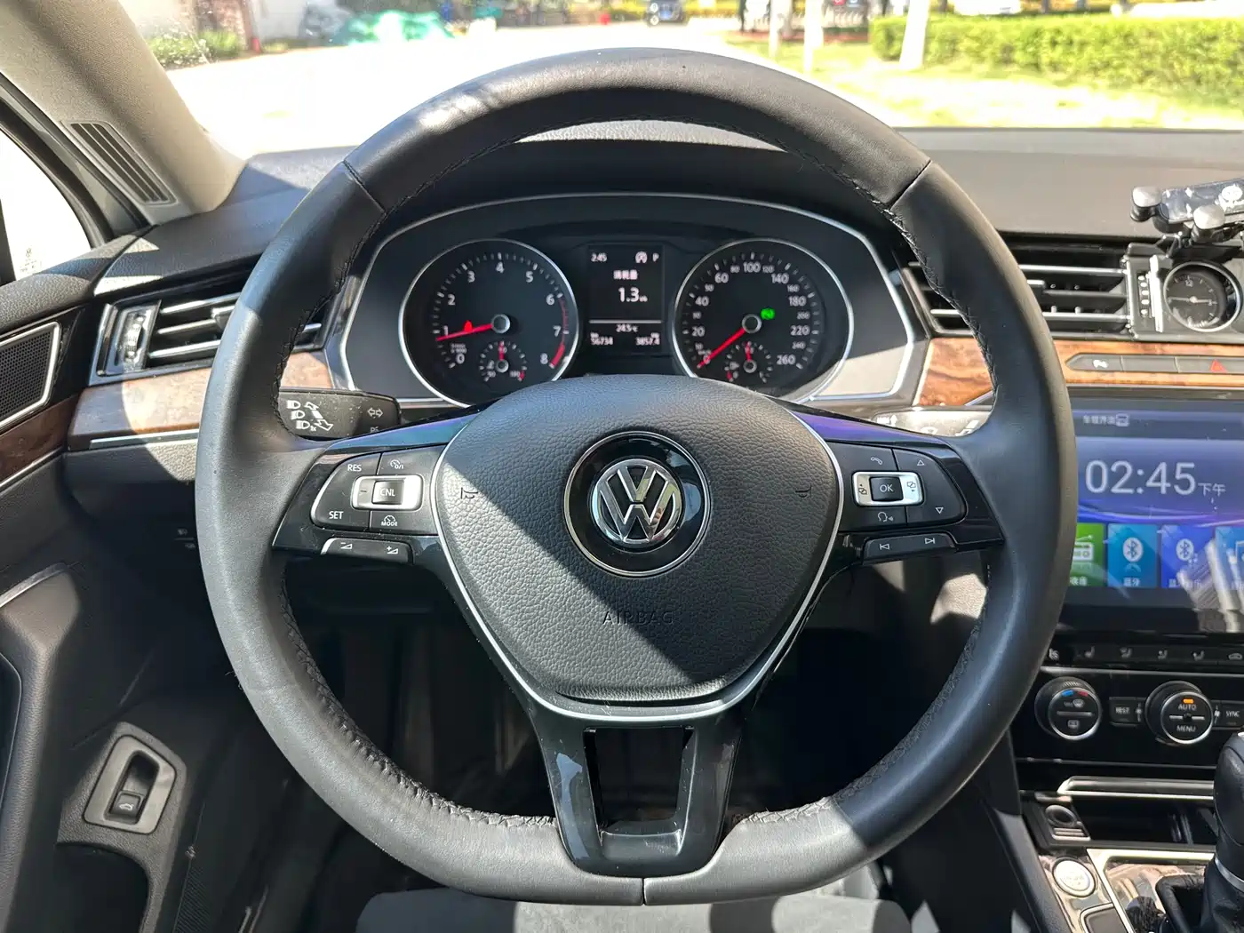 Volkswagen Magotan 2017 330TSI DSG Luxury фото 14