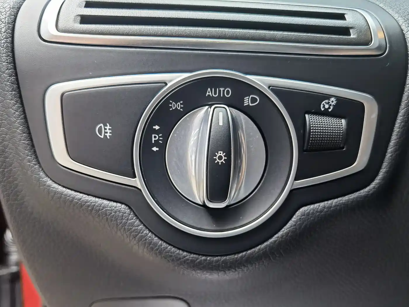 Mercedes-Benz C-Class 2020 C 260 L Sport фото 12