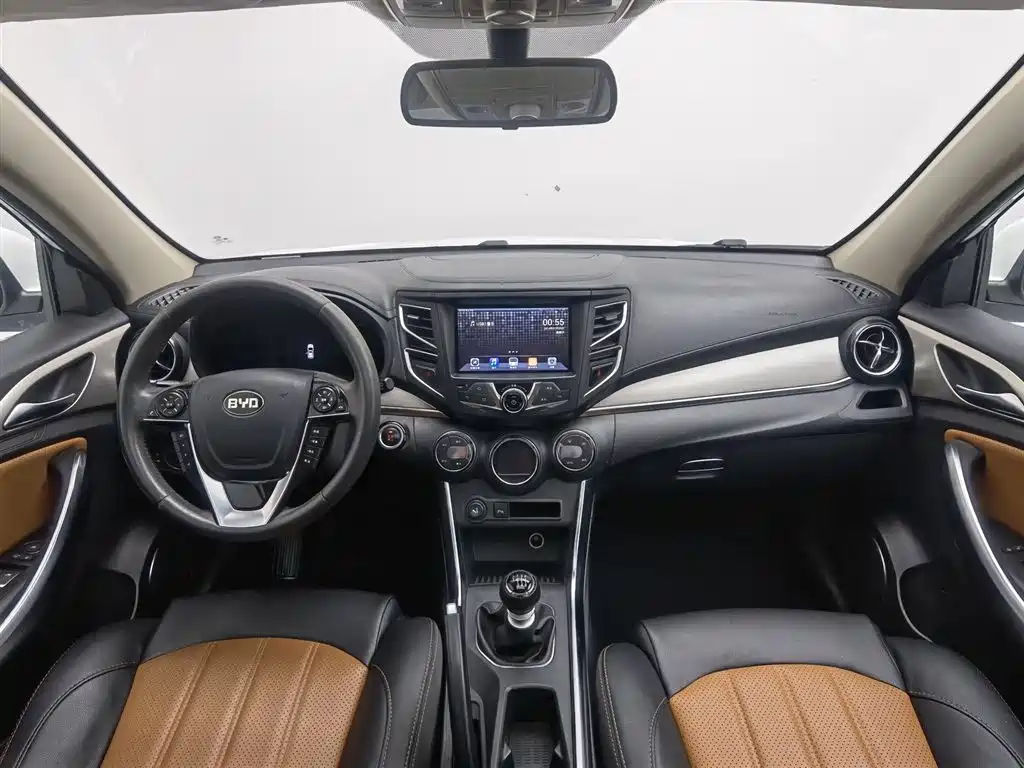 BYD Song 2016 1.5TI Manual Luxury фото 5