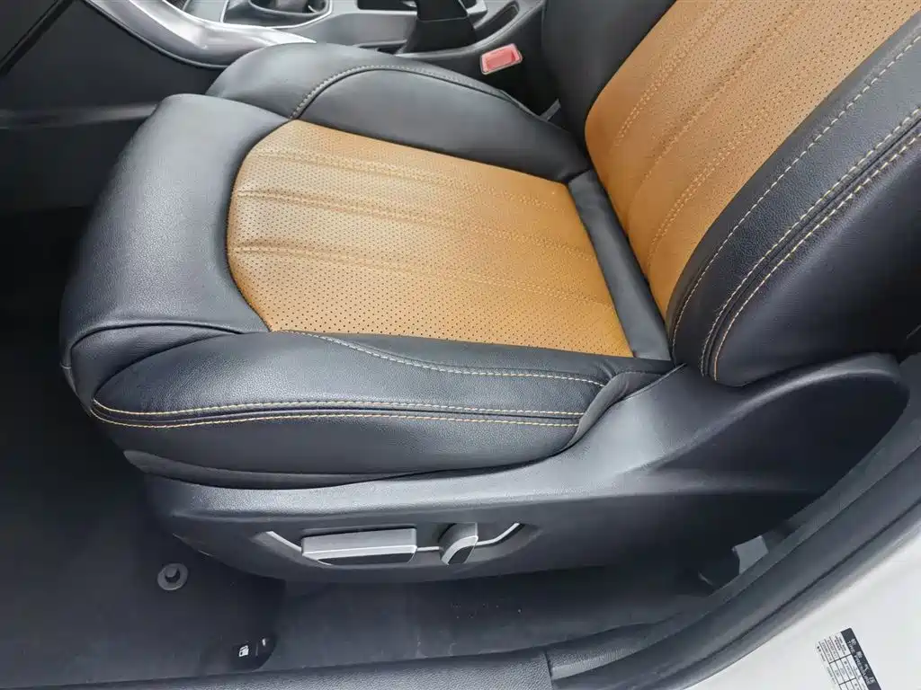 BYD Song 2016 1.5TI Manual Luxury фото 20