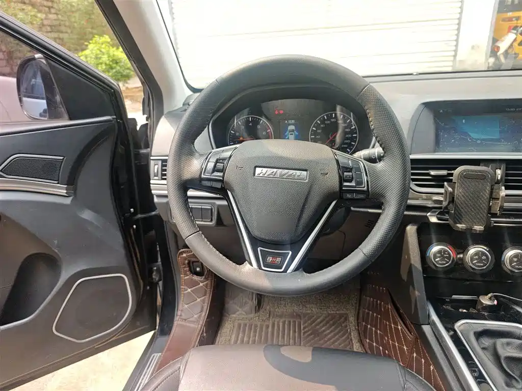 Haval H6 2018 Red Label Sport 1.5T Manual 2WD Elite фото 3