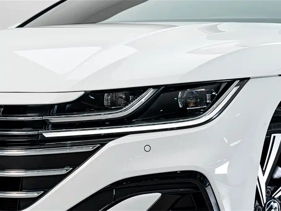 Volkswagen FAW-Volkswagen CC 2021 330TSI Dazzle Edition фото 4