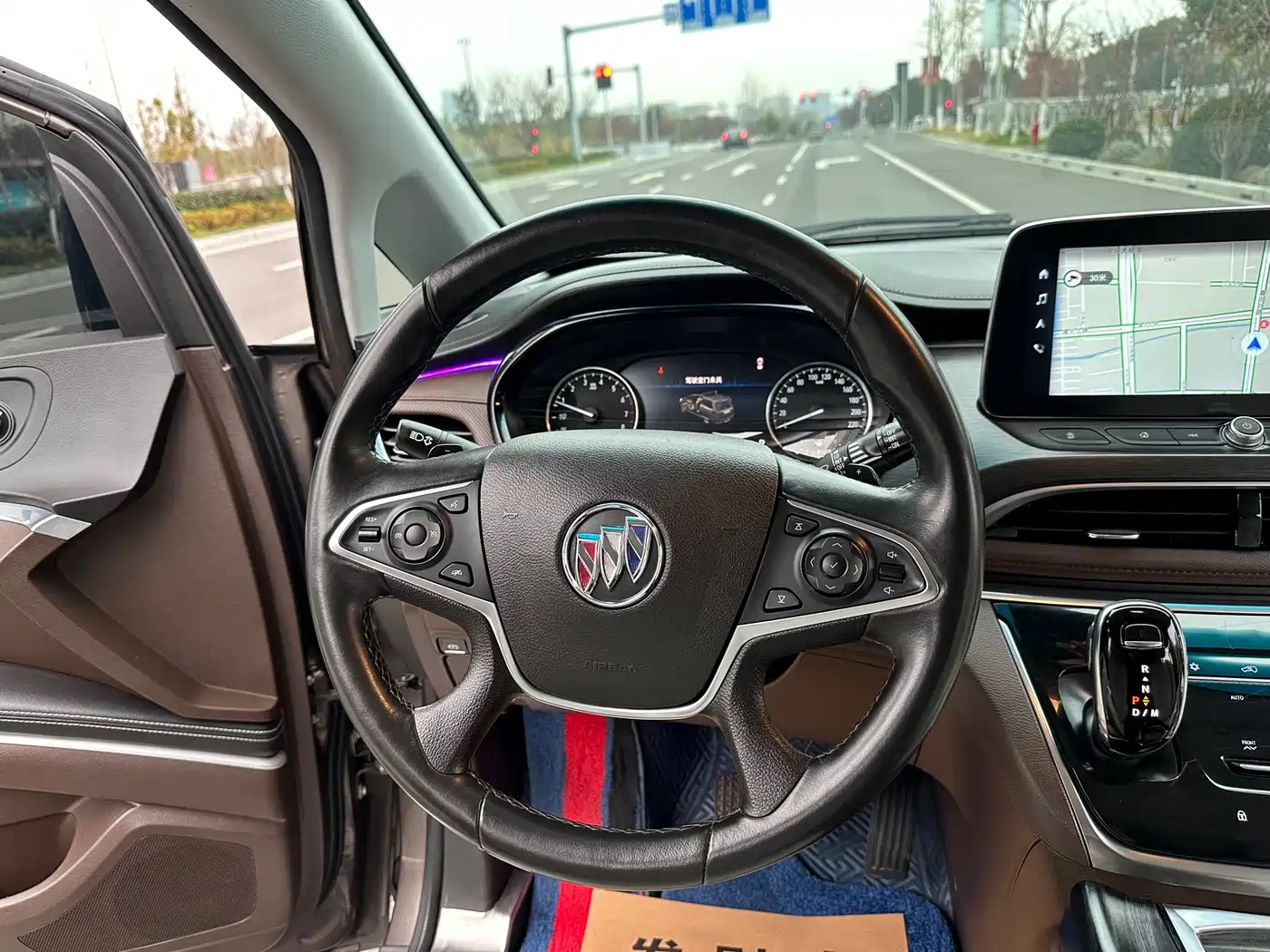 Buick GL8 2021 Land Business Class 652T Smart Luxury фото 7