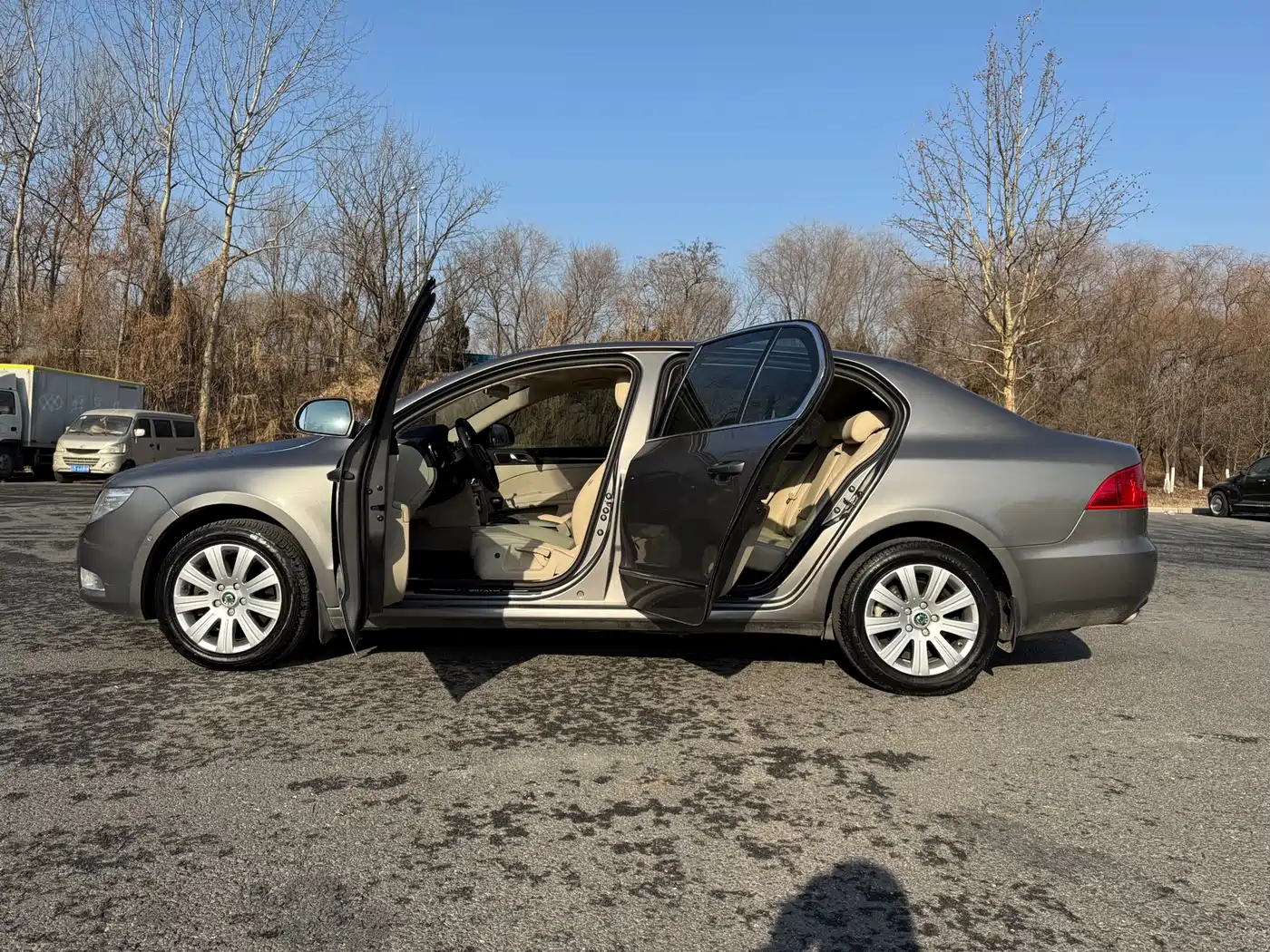 Škoda Superb 2012 1.8TSI Automatic Noble Elegance Edition фото 20