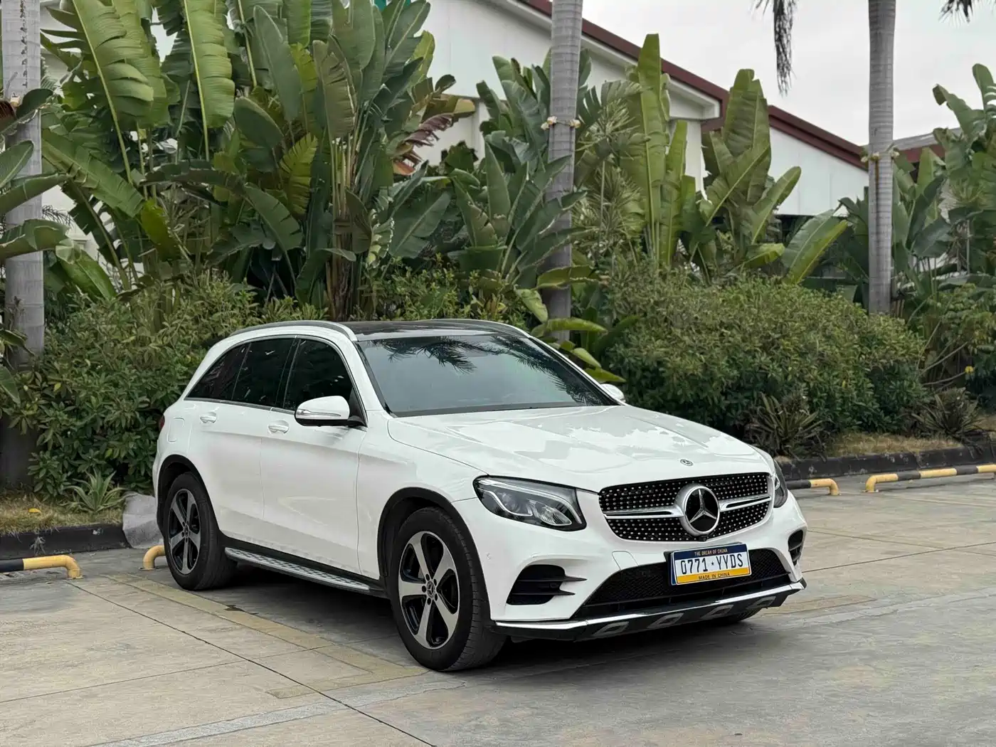 Mercedes-Benz GLC 2018 GLC 260 4MATIC Luxury фото 4