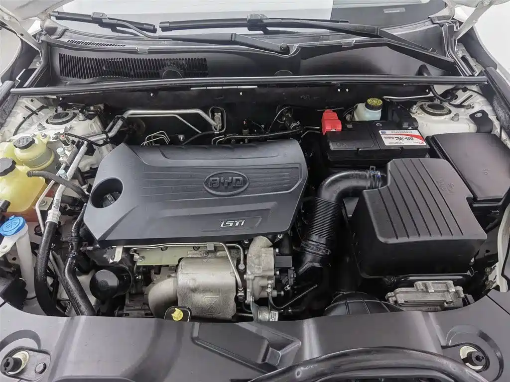 BYD Song 2016 1.5TI Manual Luxury фото 6