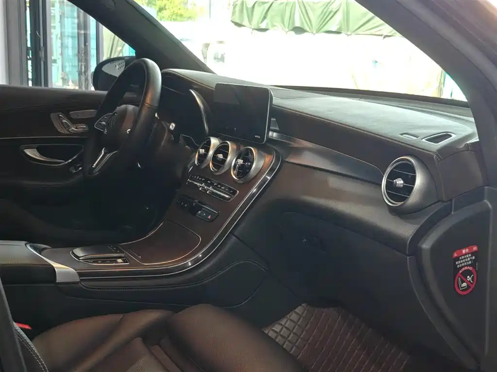 Mercedes-Benz GLC 2020 GLC 300 L 4MATIC Dynamic фото 13