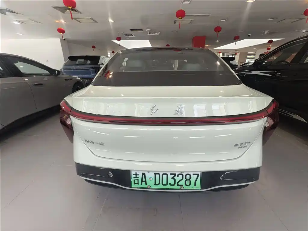 Hongqi EH7 2024 Model 760 Pro+ AWD фото 4