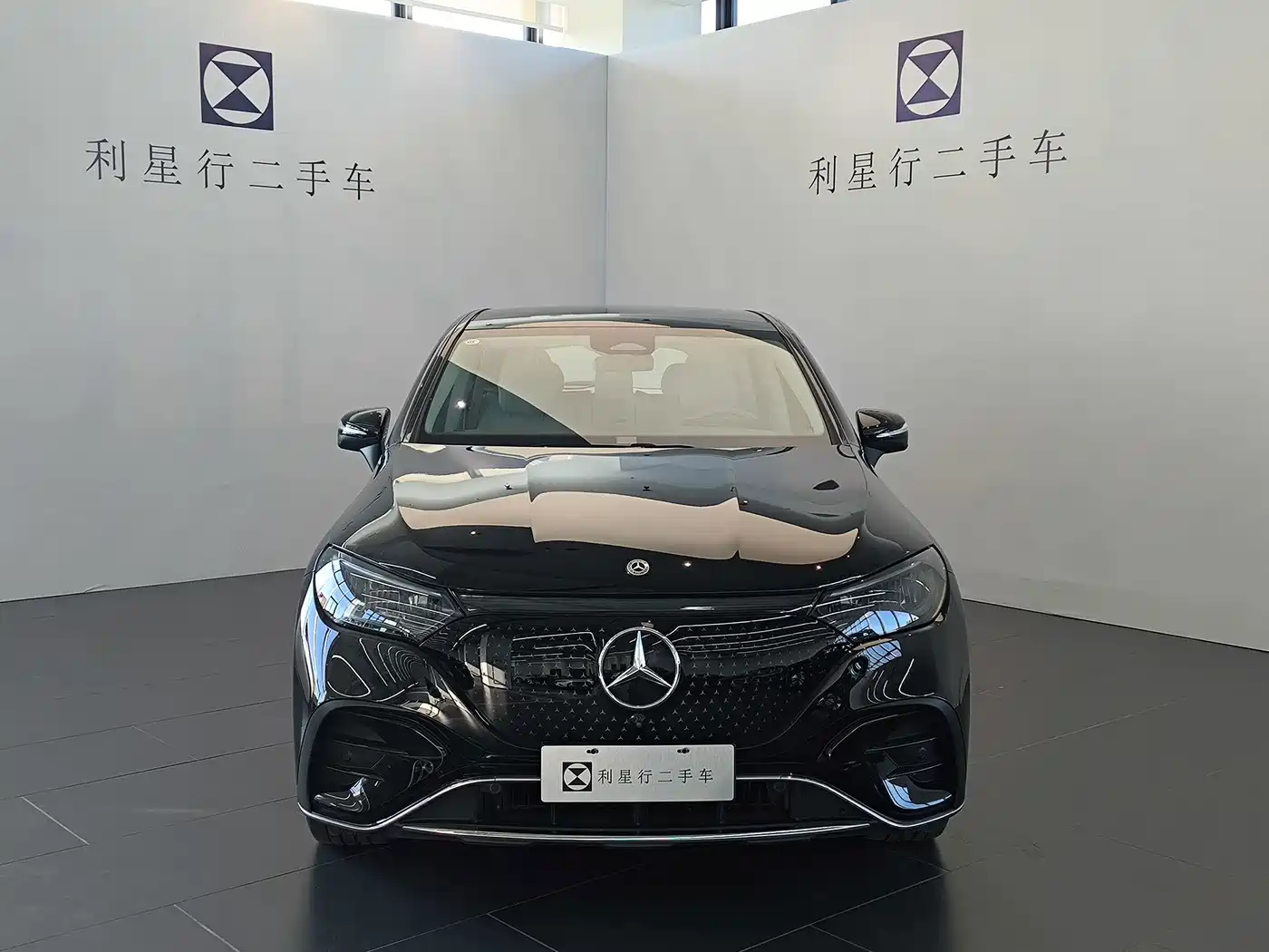 Mercedes-Benz EQE SUV 2025 2024 500 4MATIC Pioneer Edition