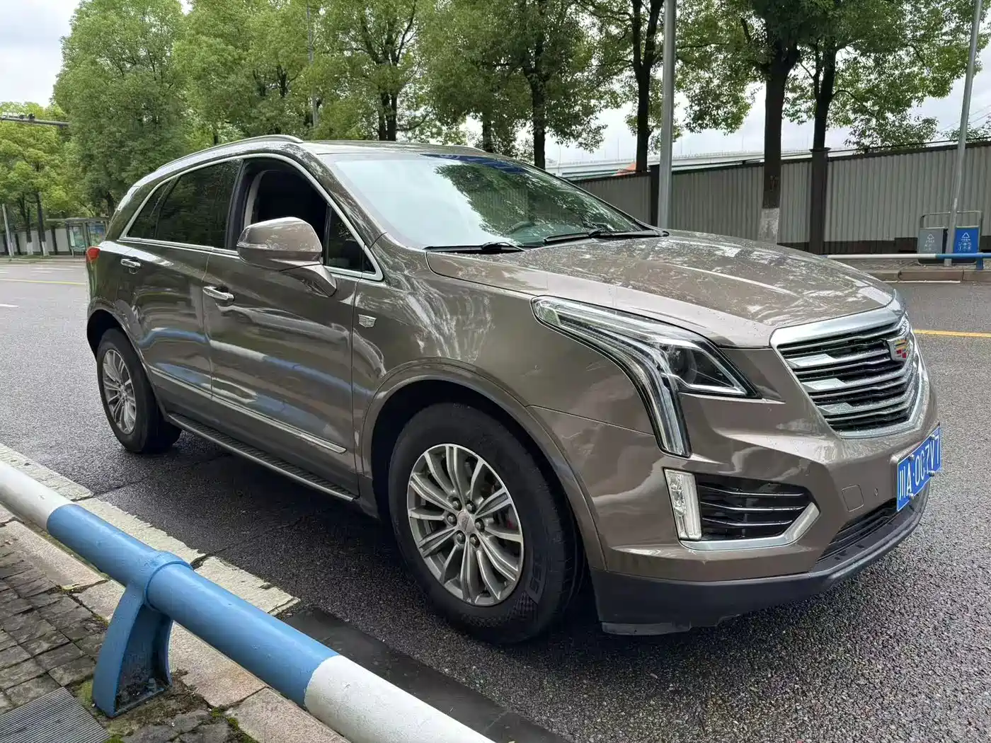 Cadillac XT5 2017 Anniversary Edition 28T 4WD Luxury фото 3
