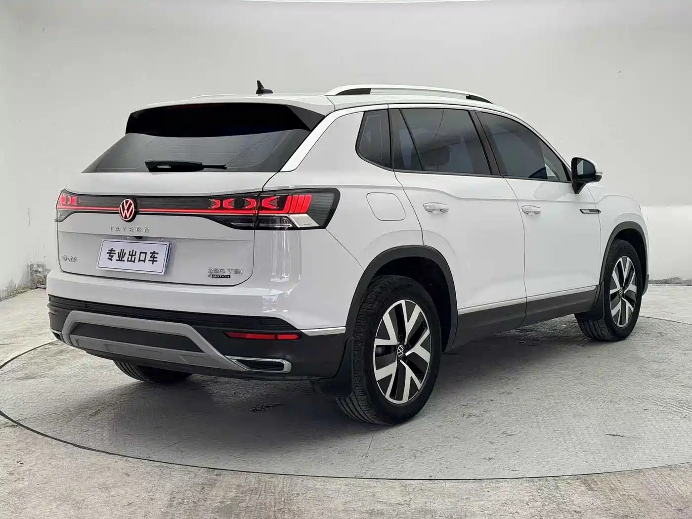 Volkswagen Tayron 2023 280TSI 2WD Luxury Plus Advanced Edition фото 7