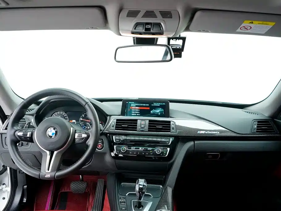 BMW 3 Series GT 2017 320i Fashion фото 13